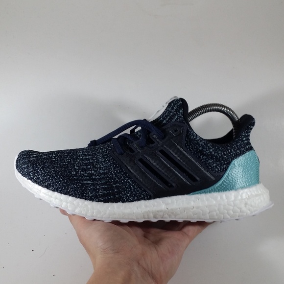 adidas carbon ultra boost